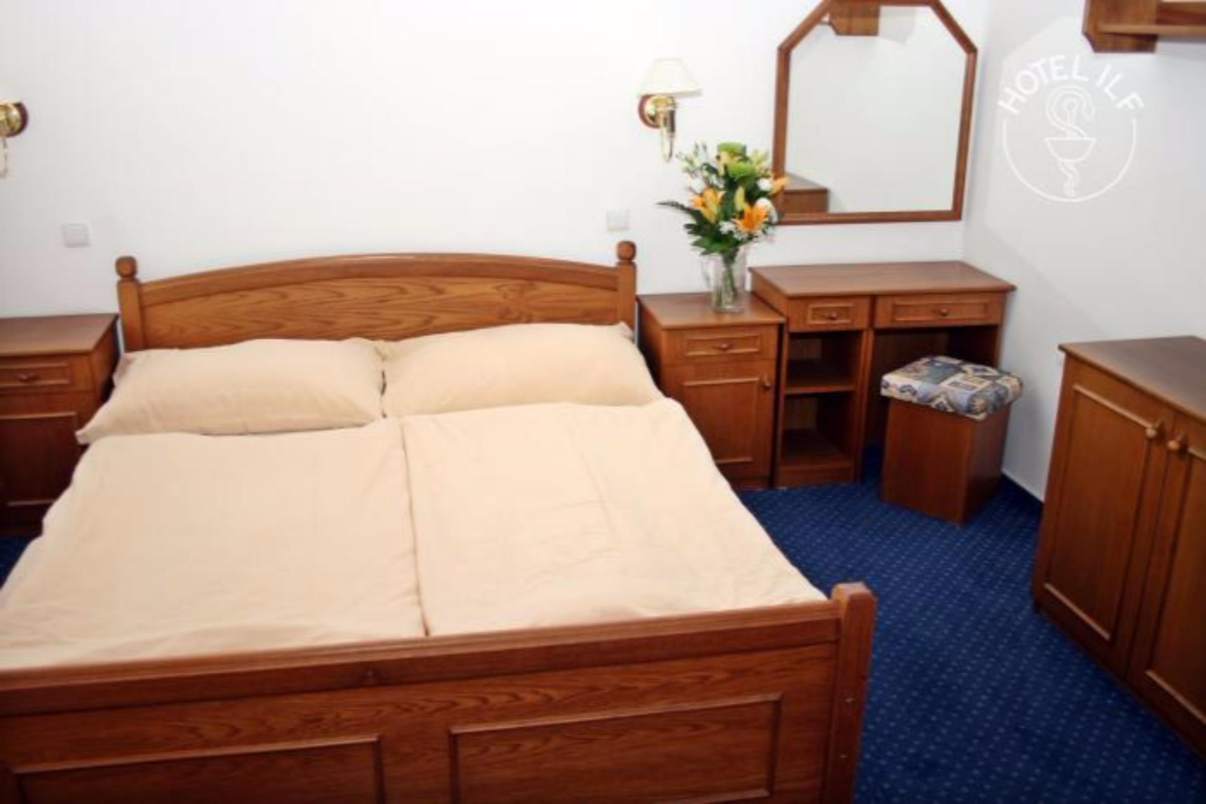Hotel Ilf Πράγα Εξωτερικό φωτογραφία