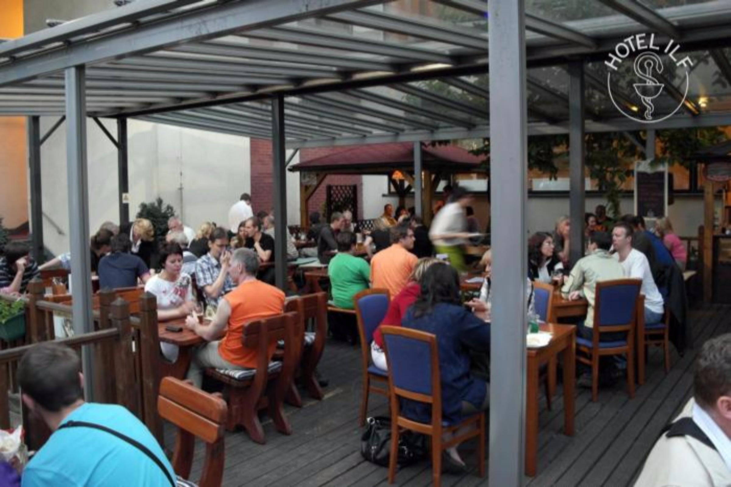 Hotel Ilf Πράγα Εξωτερικό φωτογραφία